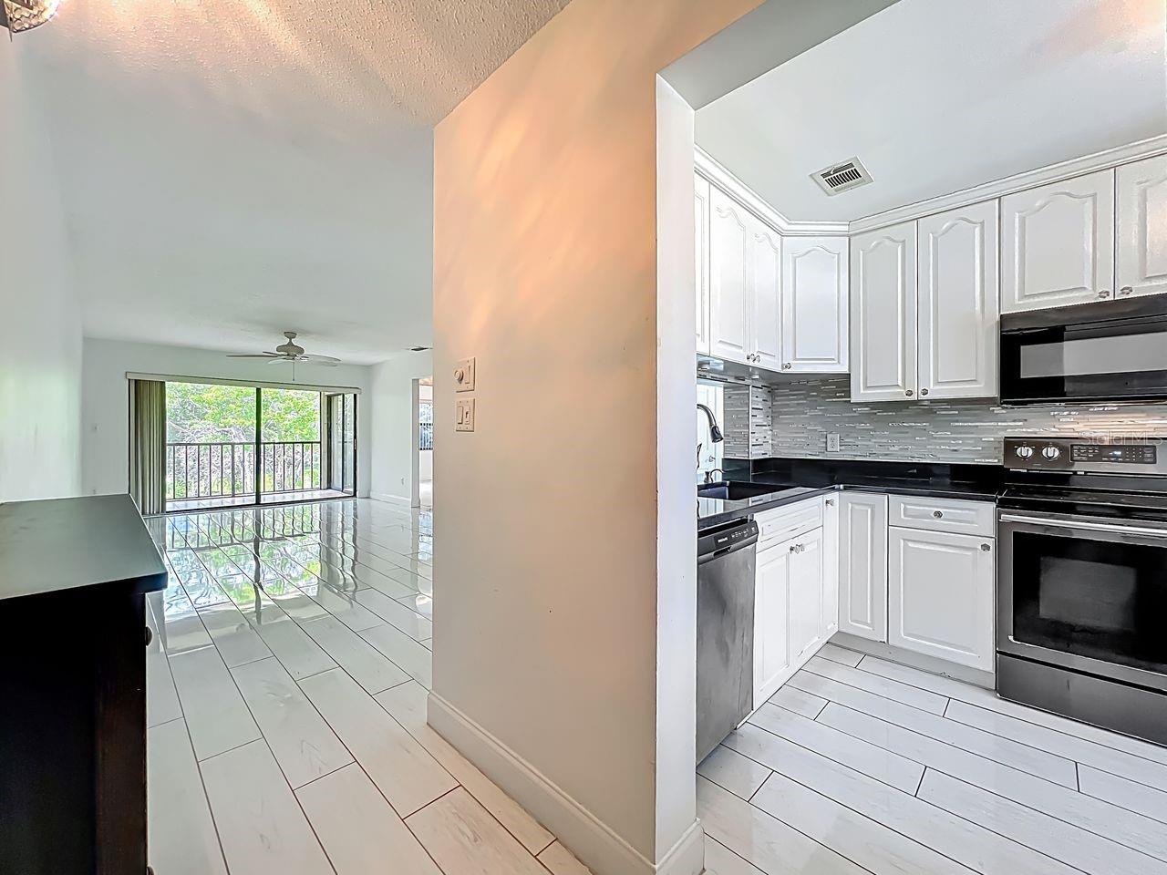 6140 BURNSIDE CIRCLE 204