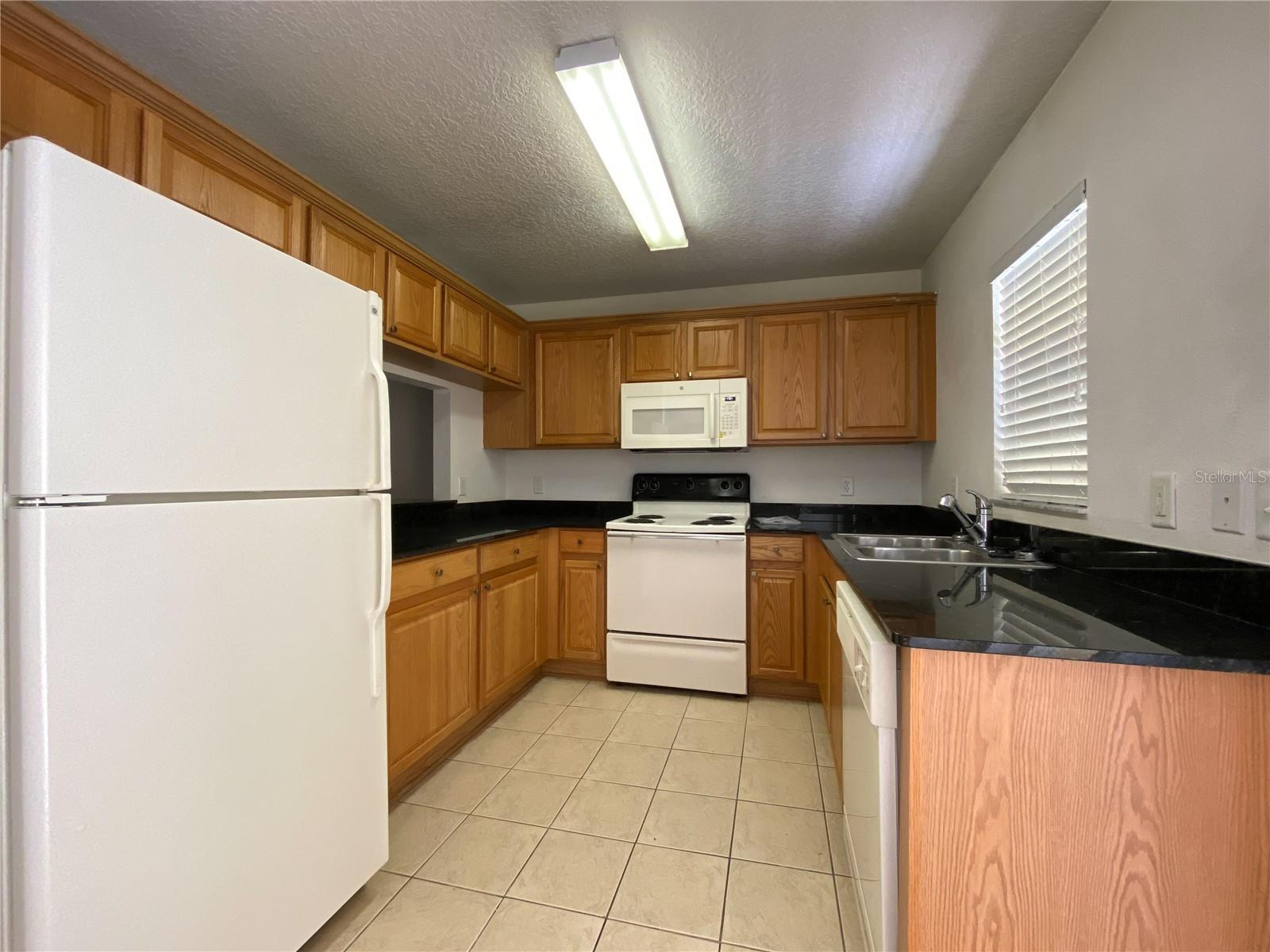 KINGS MILL - Residential Lease