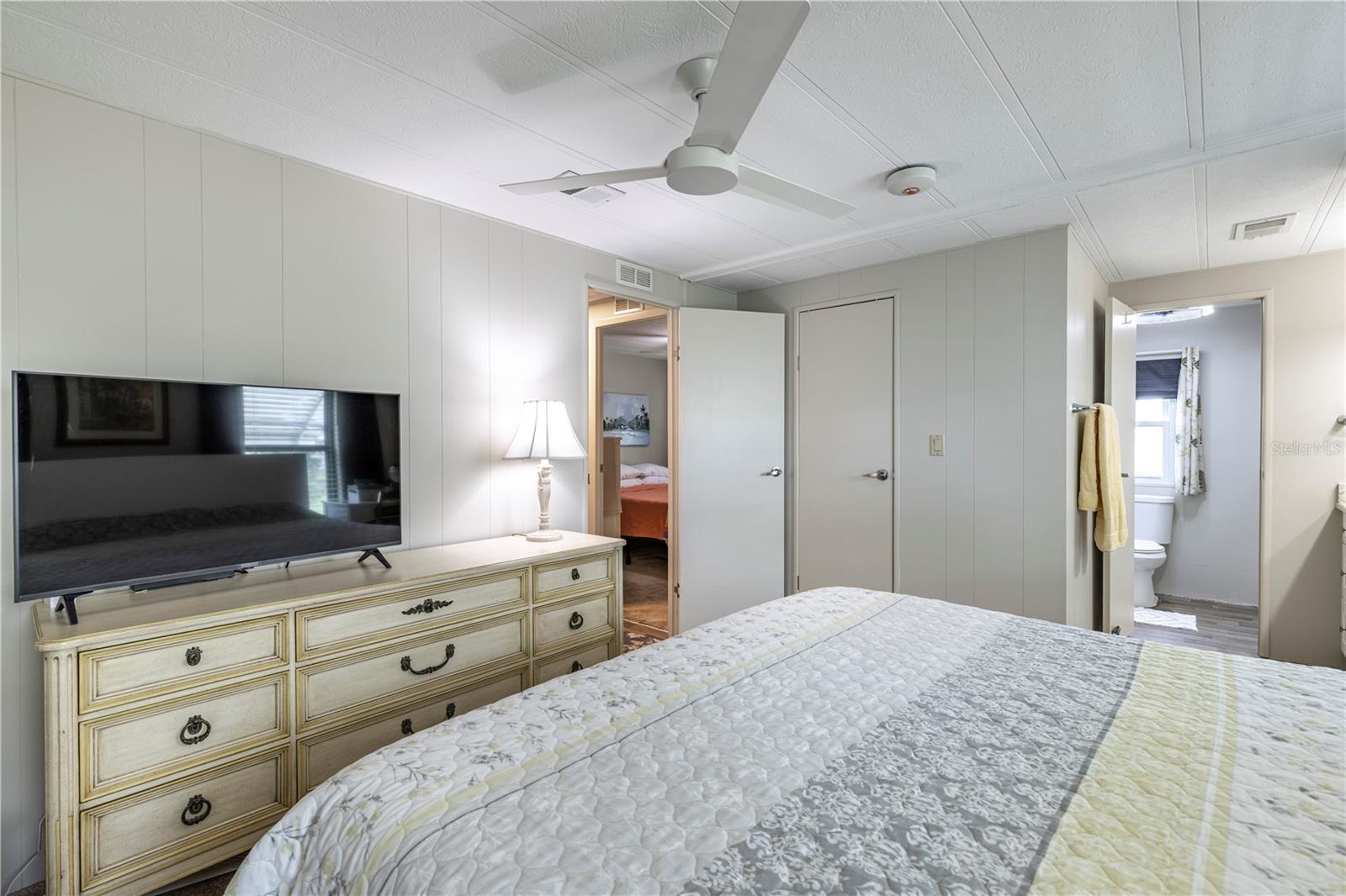 TAVARES LAKE FRANCES ESTATES - Residential