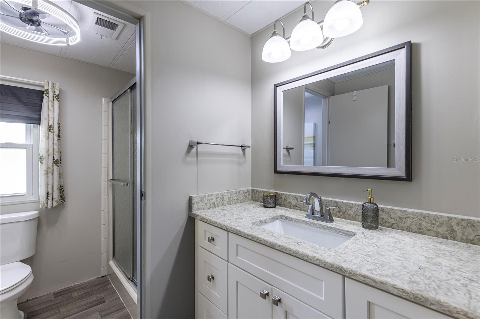 TAVARES LAKE FRANCES ESTATES - Residential