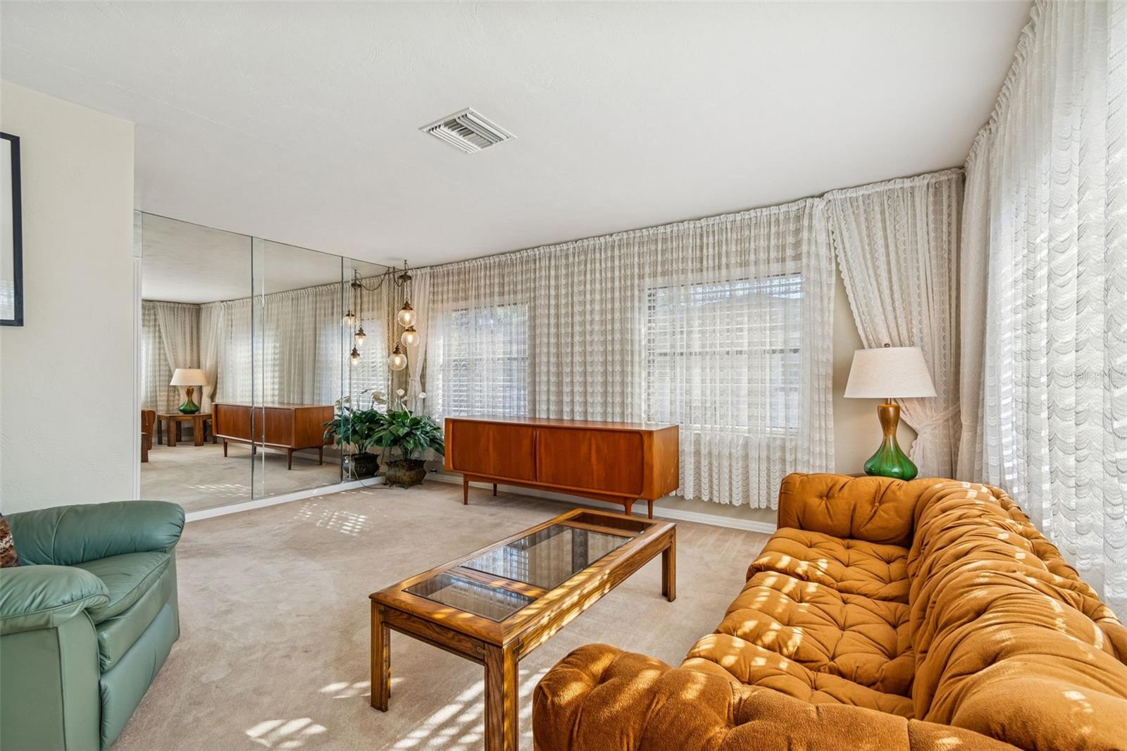 YALAHA - Residential