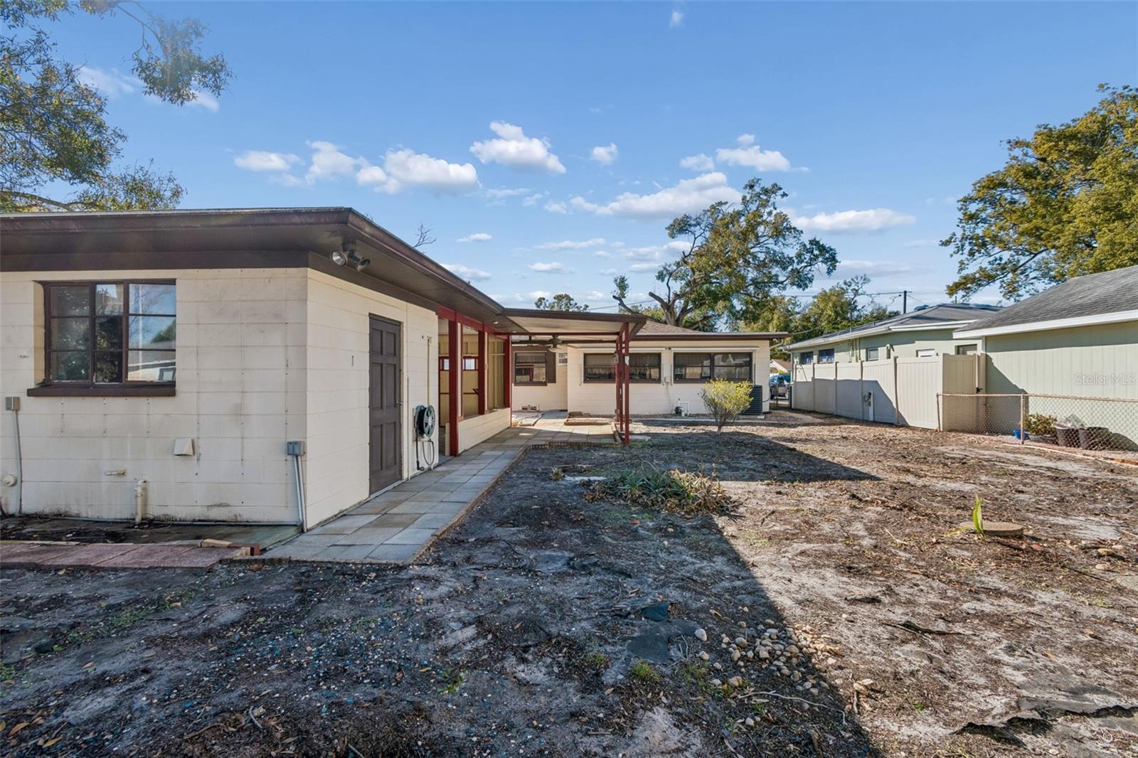 YALAHA - Residential