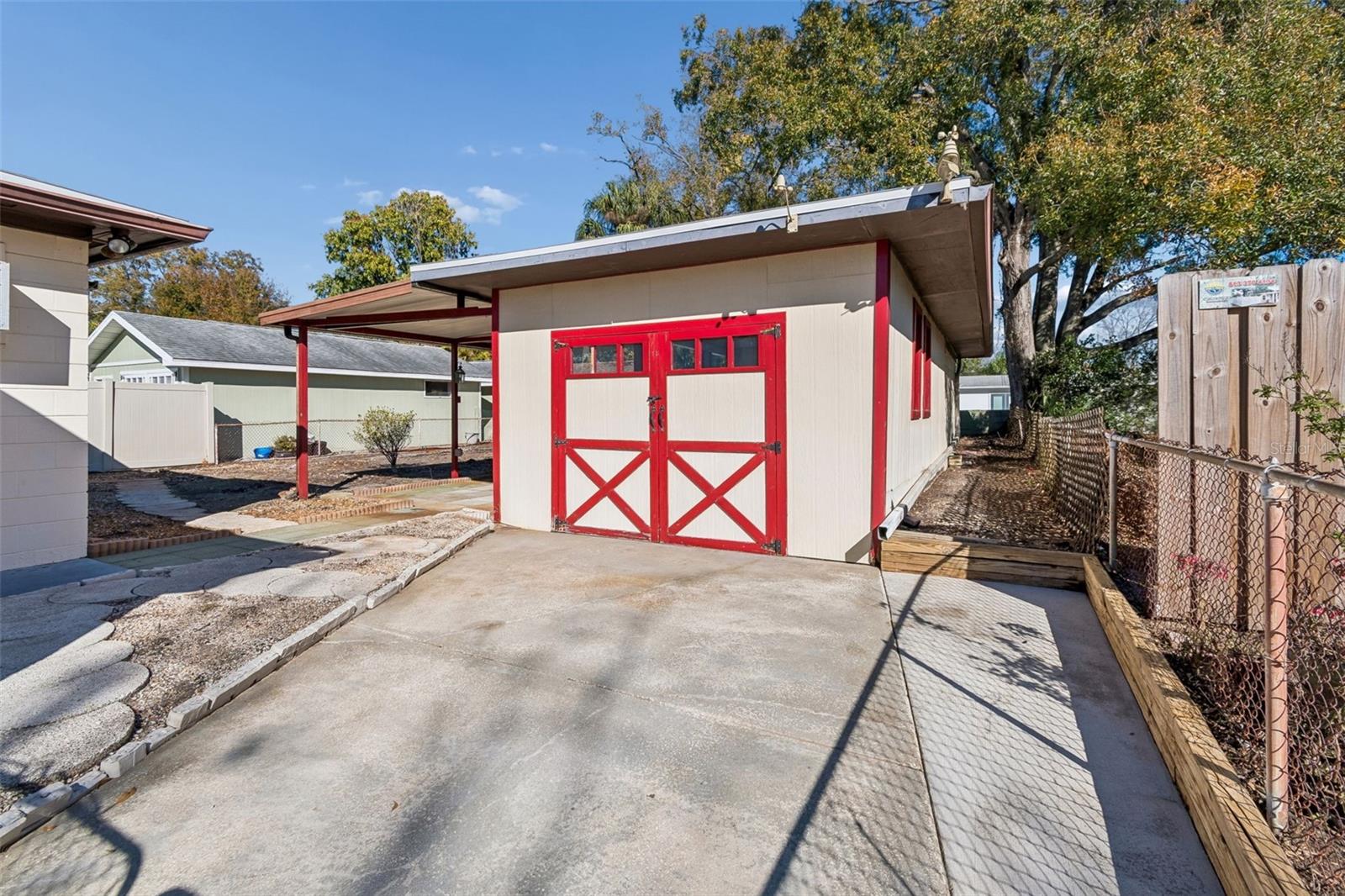 YALAHA - Residential