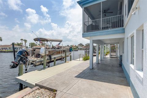 A home in CRYSTAL RIVER