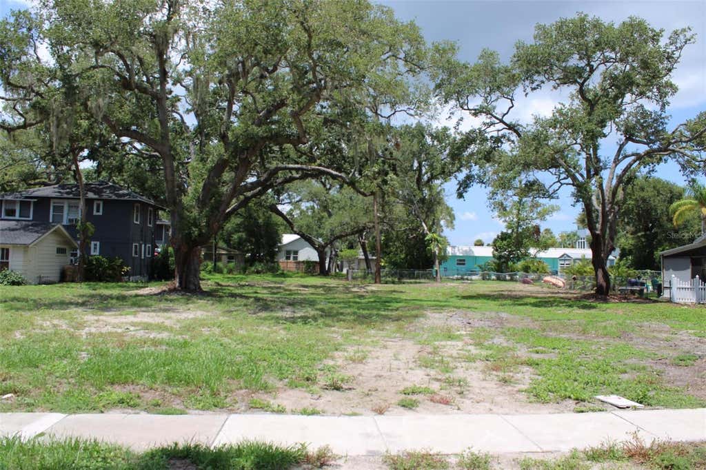 Photo of 308 President Street, Dunedin, FL 34698 (MLS # TB8490473)