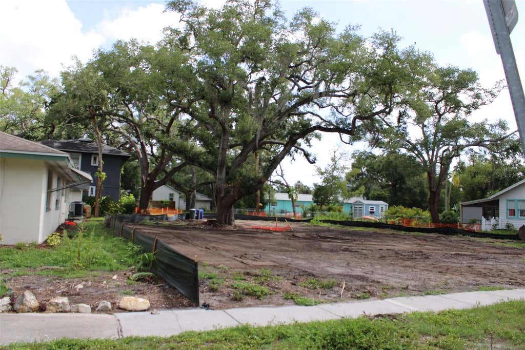 Photo of 300 President Street, Dunedin, FL 34698 (MLS # TB8490473)