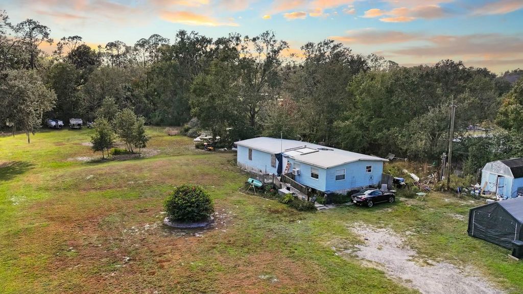 Photo of 10625 Broken Arrow Drive, Thonotosassa, FL 33592 (MLS # TB8451451)