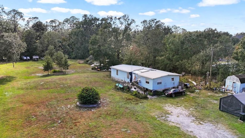 Photo of 10625 Broken Arrow Drive, Thonotosassa, FL 33592 (MLS # TB8451451)