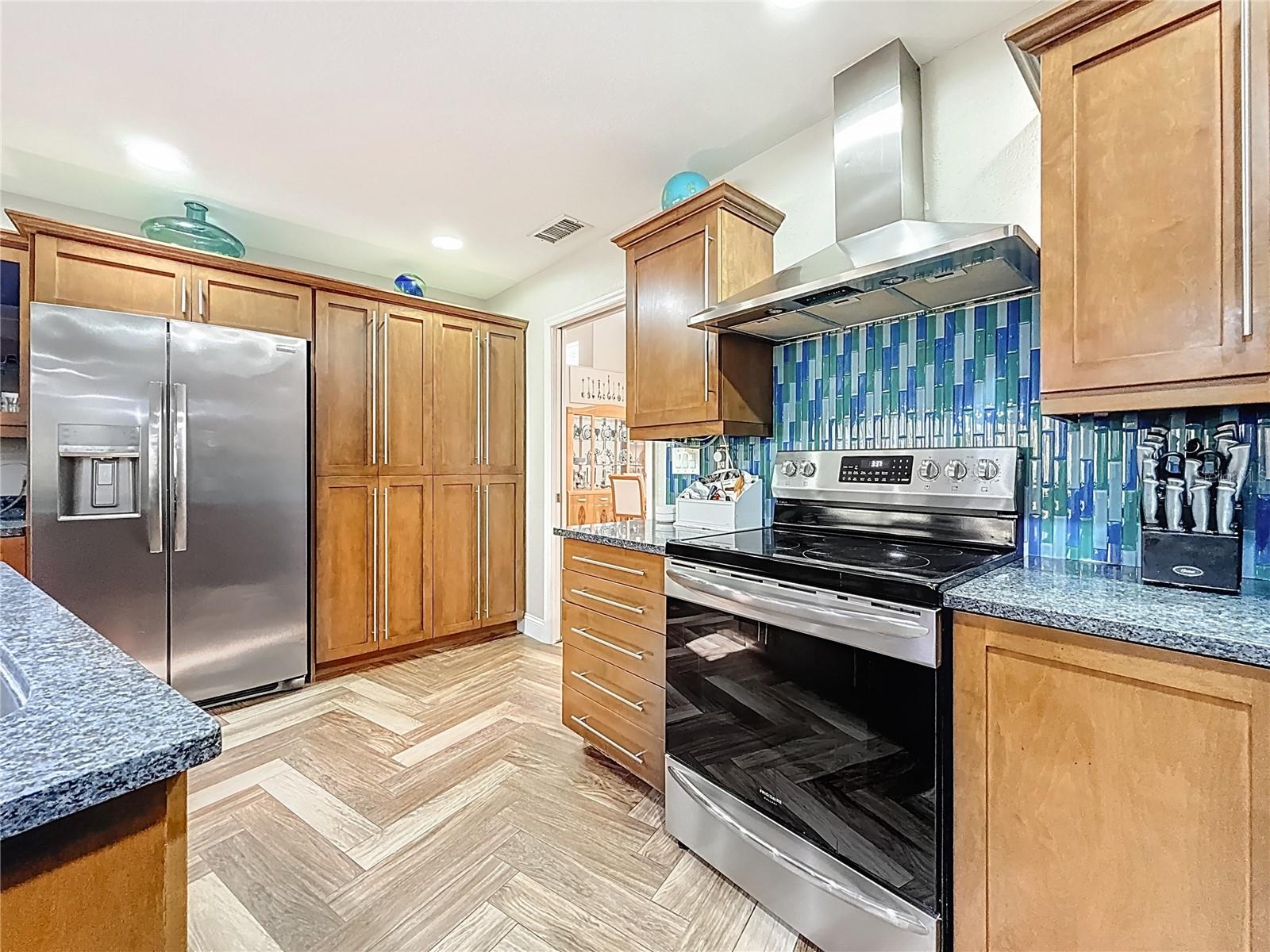 DEERPATH UNIT ONE - Residential