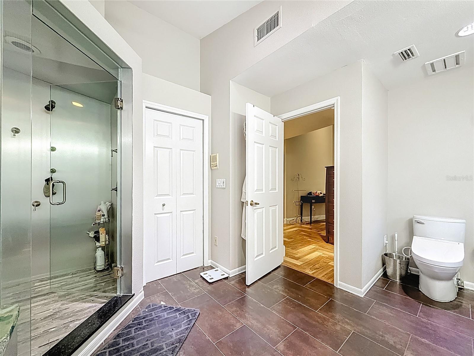 DEERPATH UNIT ONE - Residential