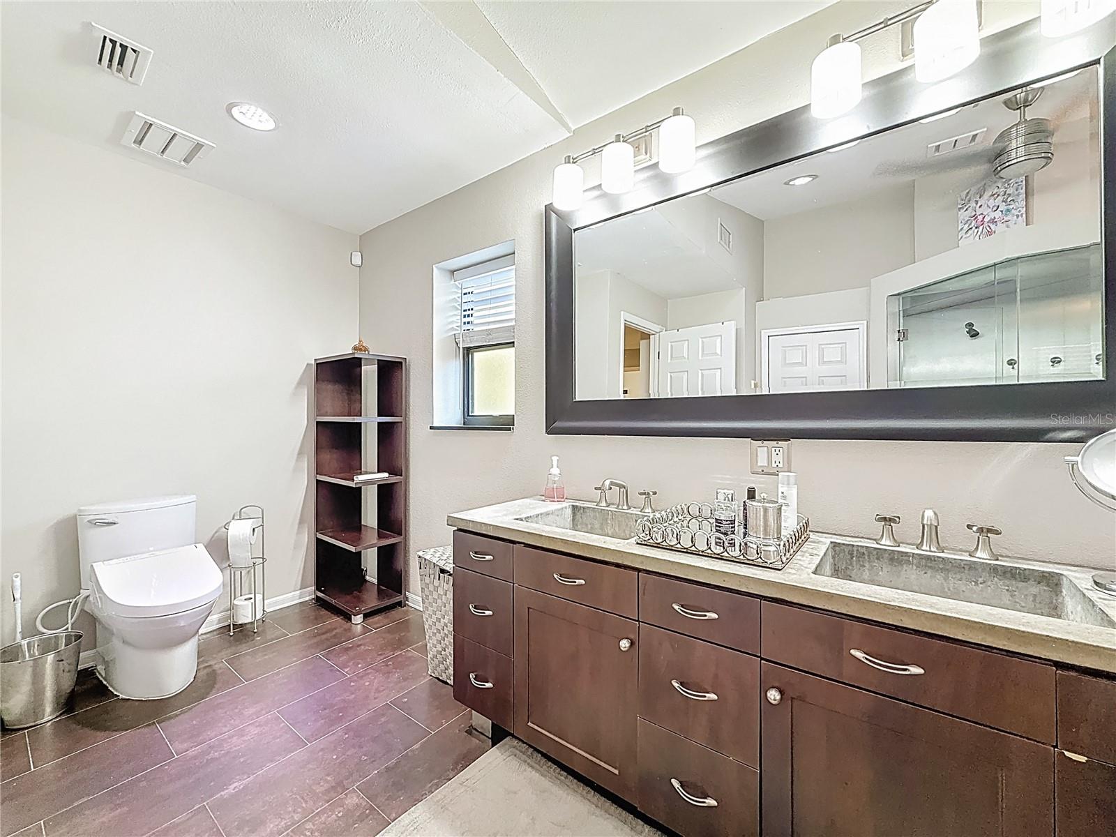 DEERPATH UNIT ONE - Residential