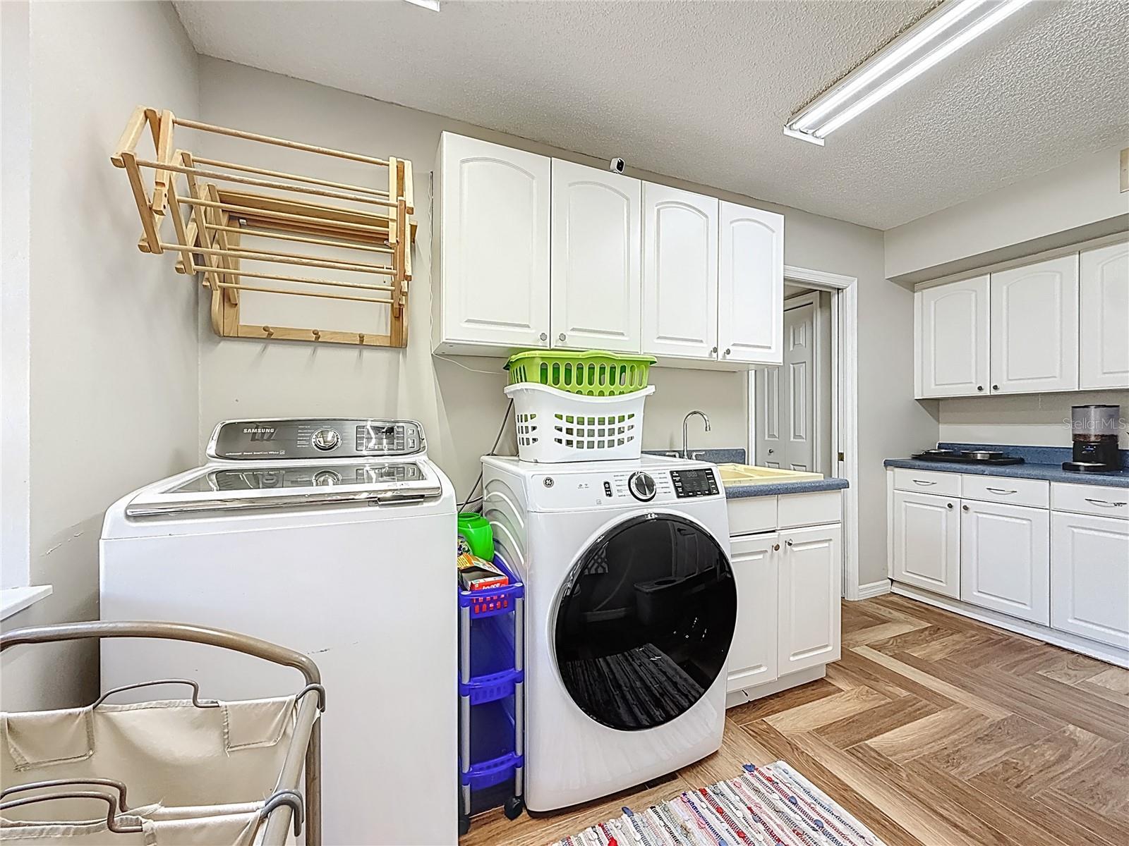 DEERPATH UNIT ONE - Residential