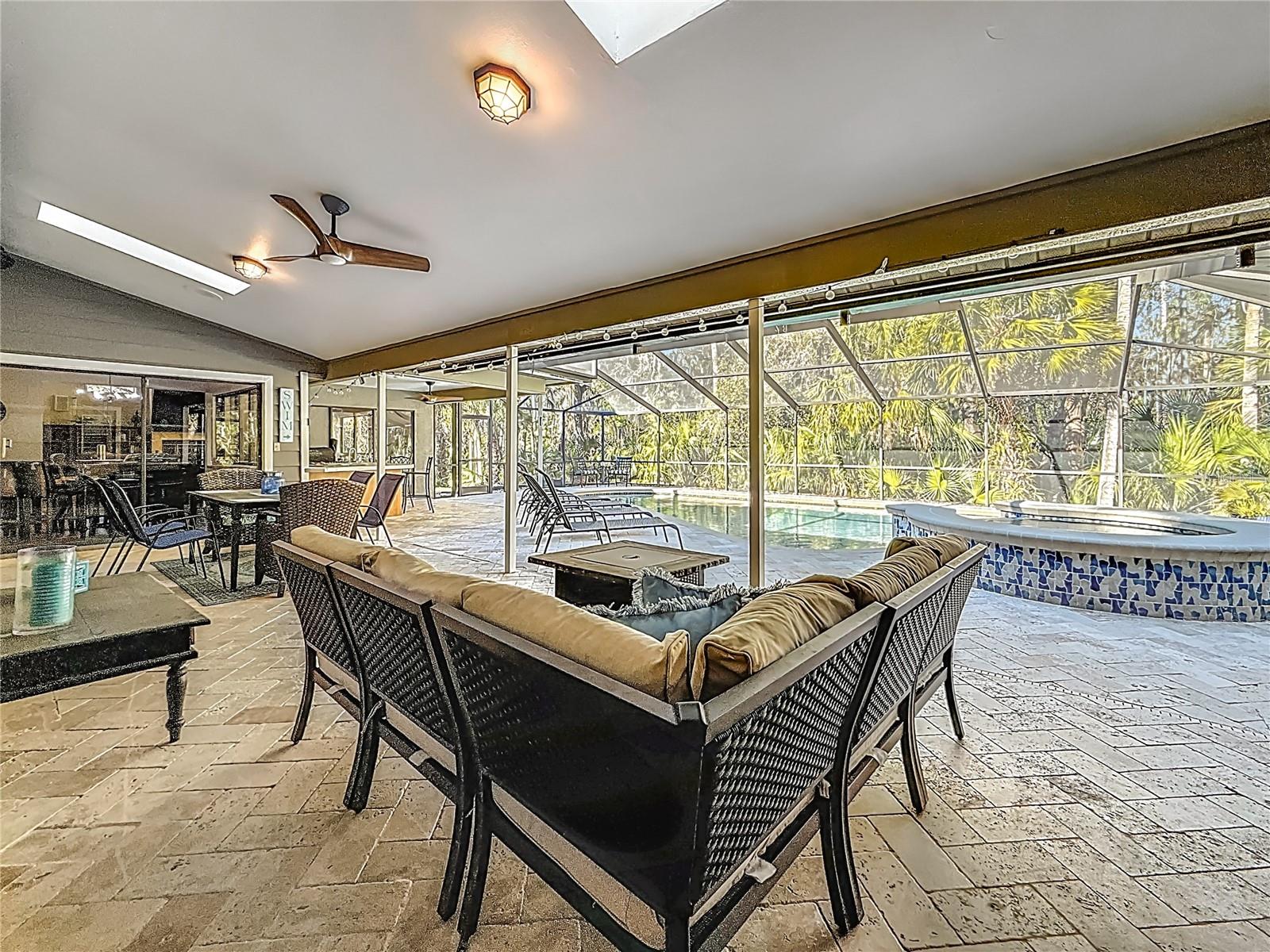 DEERPATH UNIT ONE - Residential