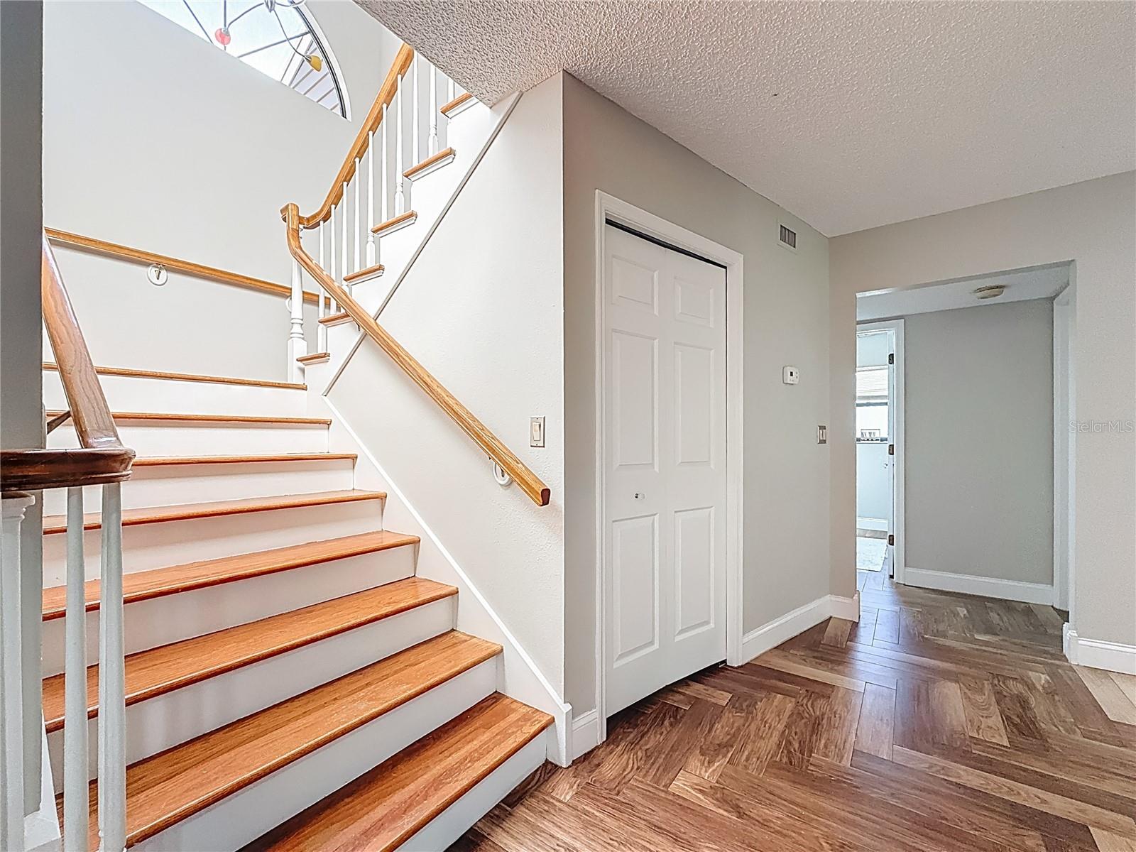 DEERPATH UNIT ONE - Residential