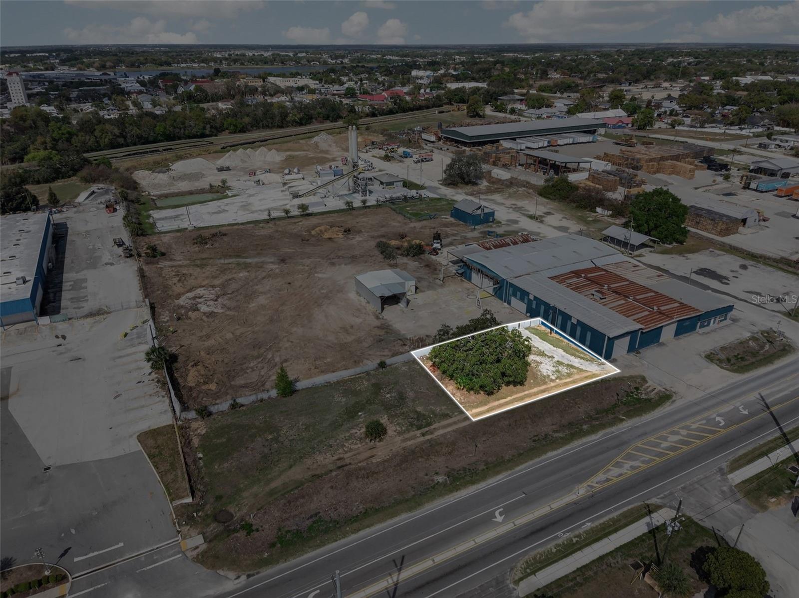 HAINES CITY TERMINALS - Land