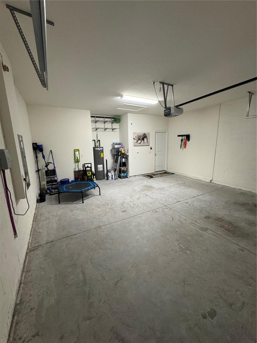 MIRADA PRCL 19-2 - Residential Lease