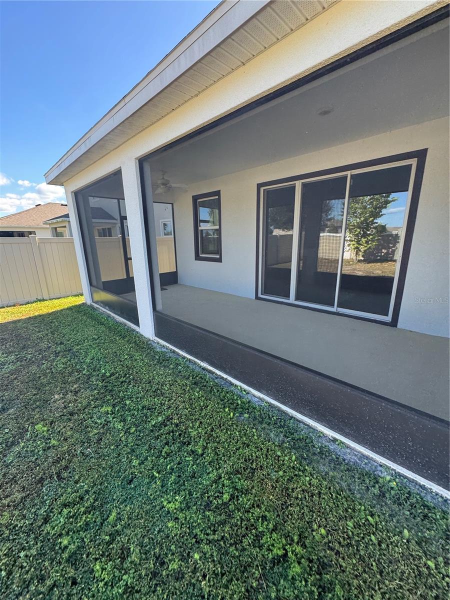 MIRADA PRCL 19-2 - Residential Lease