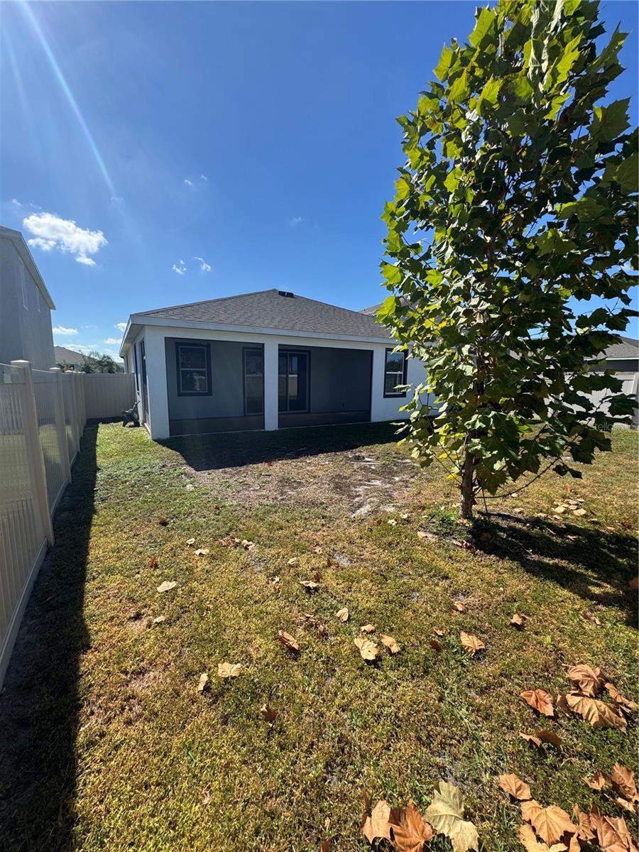 MIRADA PRCL 19-2 - Residential Lease