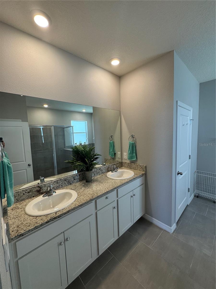 MIRADA PRCL 19-2 - Residential Lease