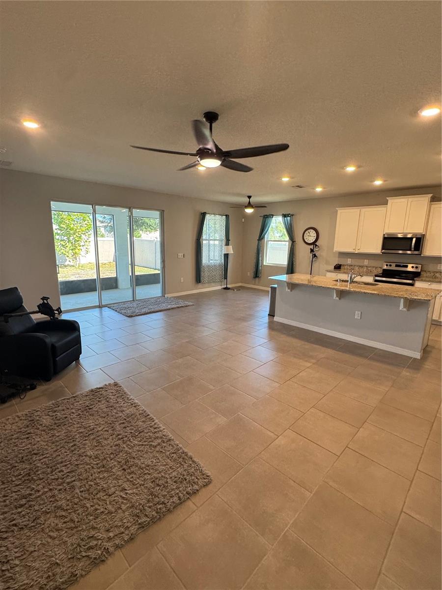 MIRADA PRCL 19-2 - Residential Lease