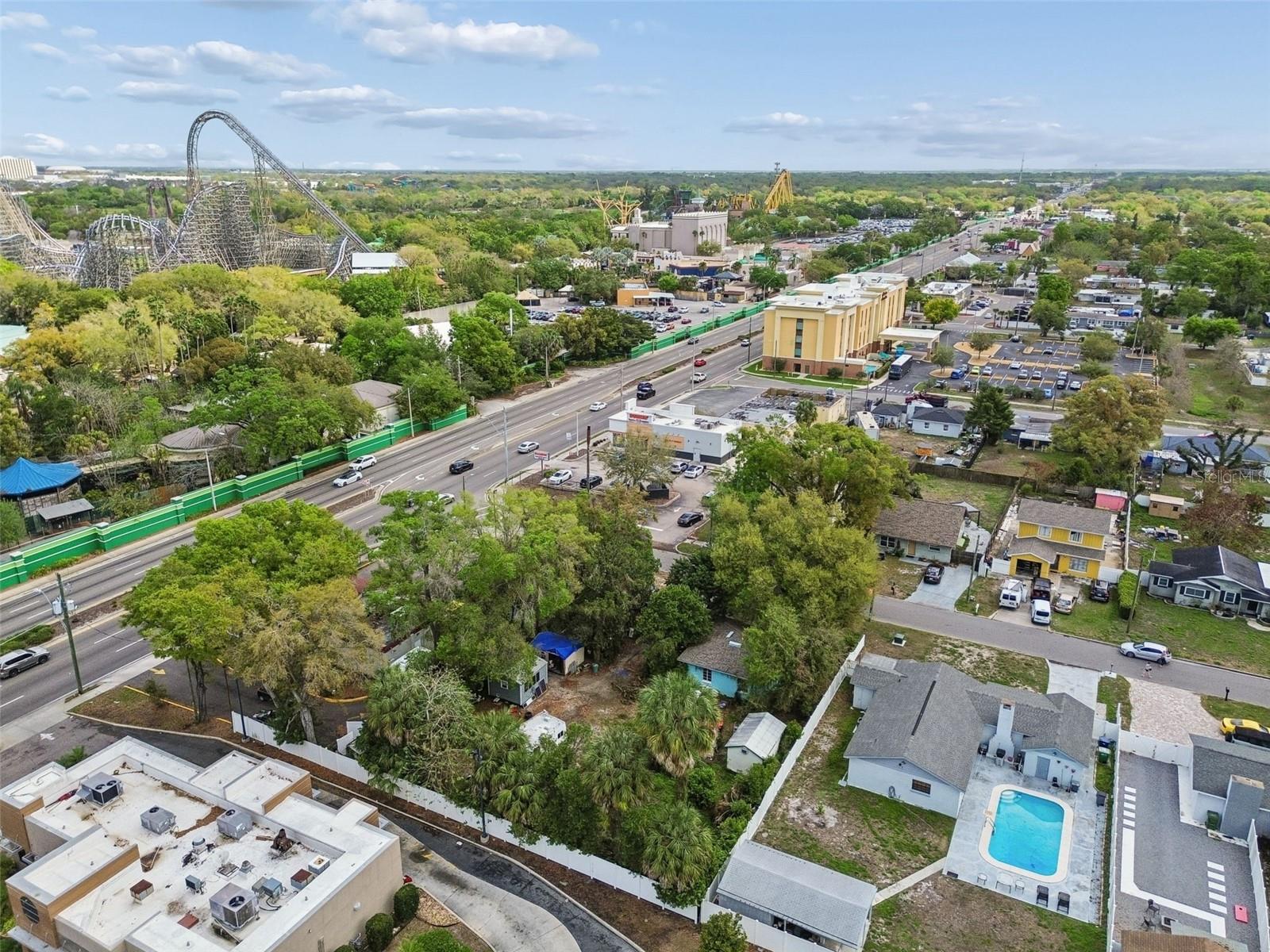 ELIZABETH COURT - Residential