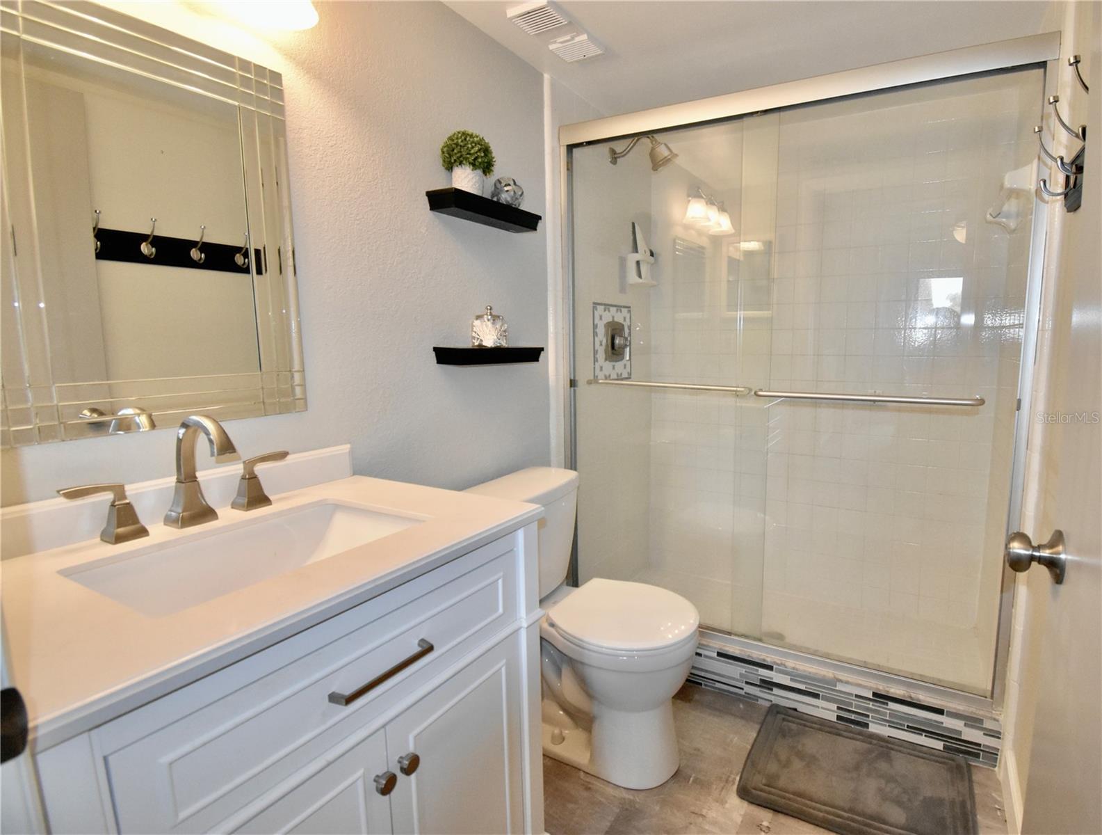 PINE RIDGE AT LAKE TARPON VILLAGE - Residential