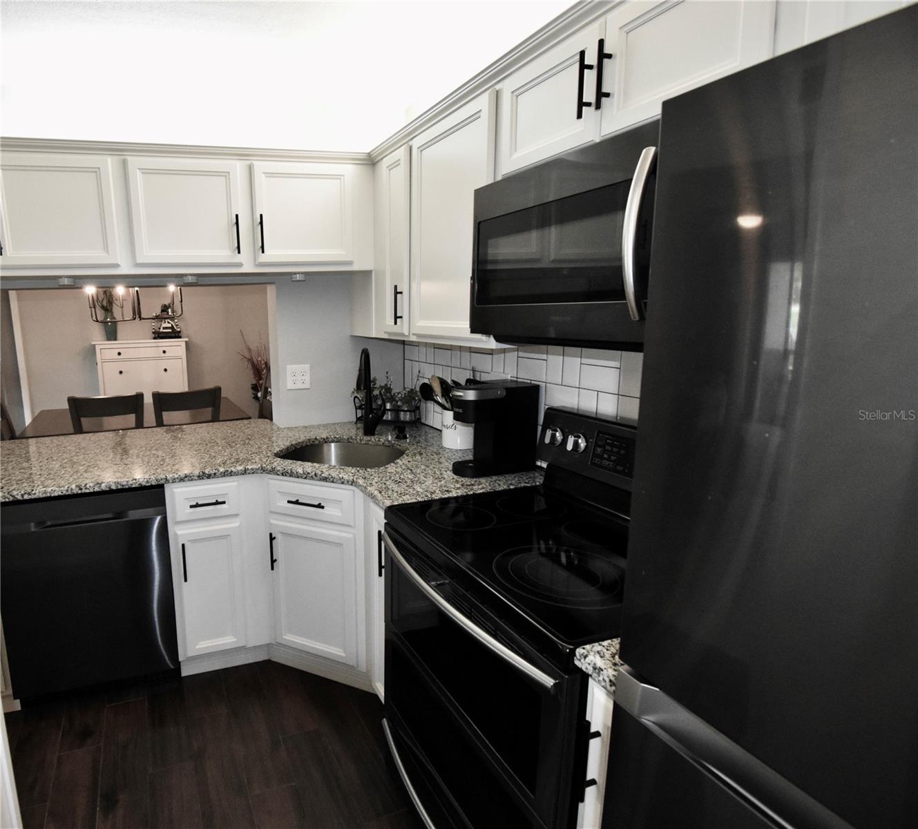 PINE RIDGE AT LAKE TARPON VILLAGE - Residential