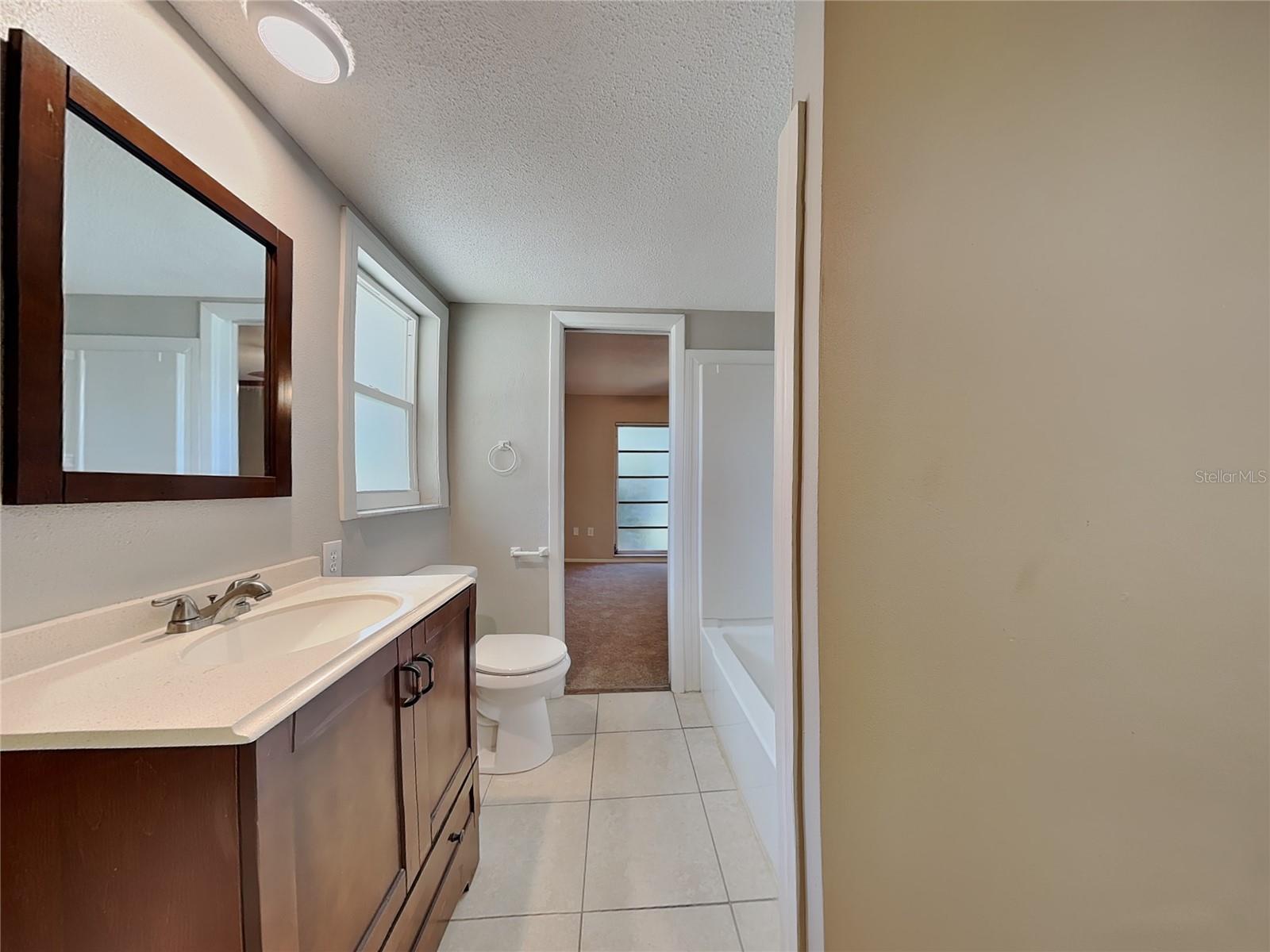 OAKLEAF VILLAGE - Residential Lease