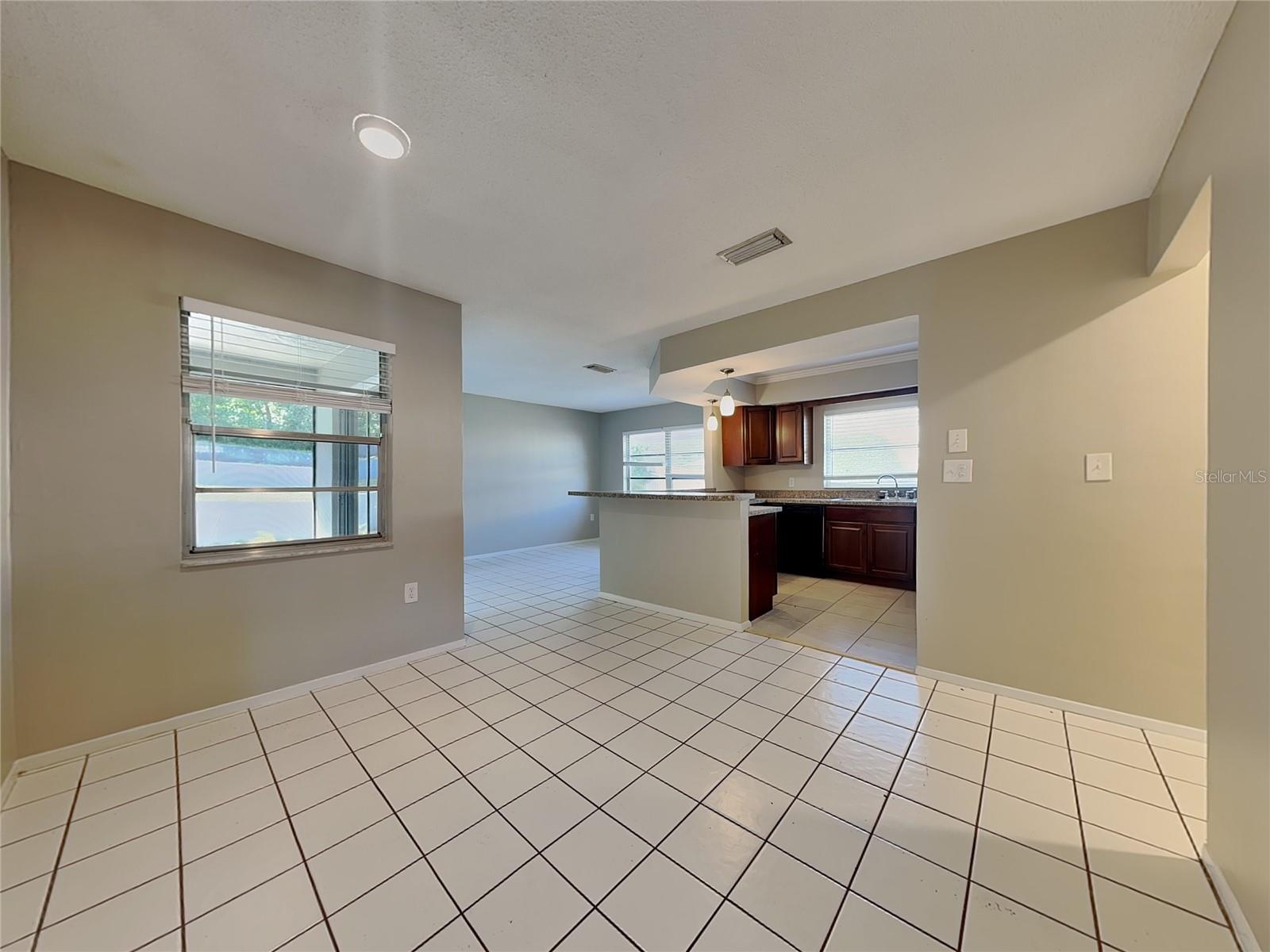 OAKLEAF VILLAGE - Residential Lease