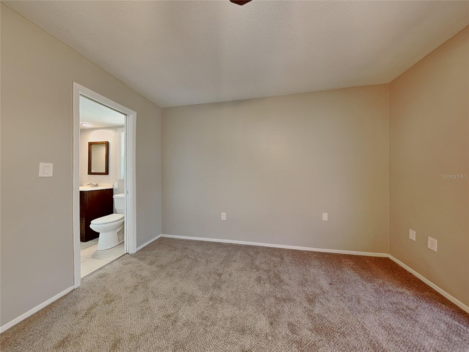 OAKLEAF VILLAGE - Residential Lease