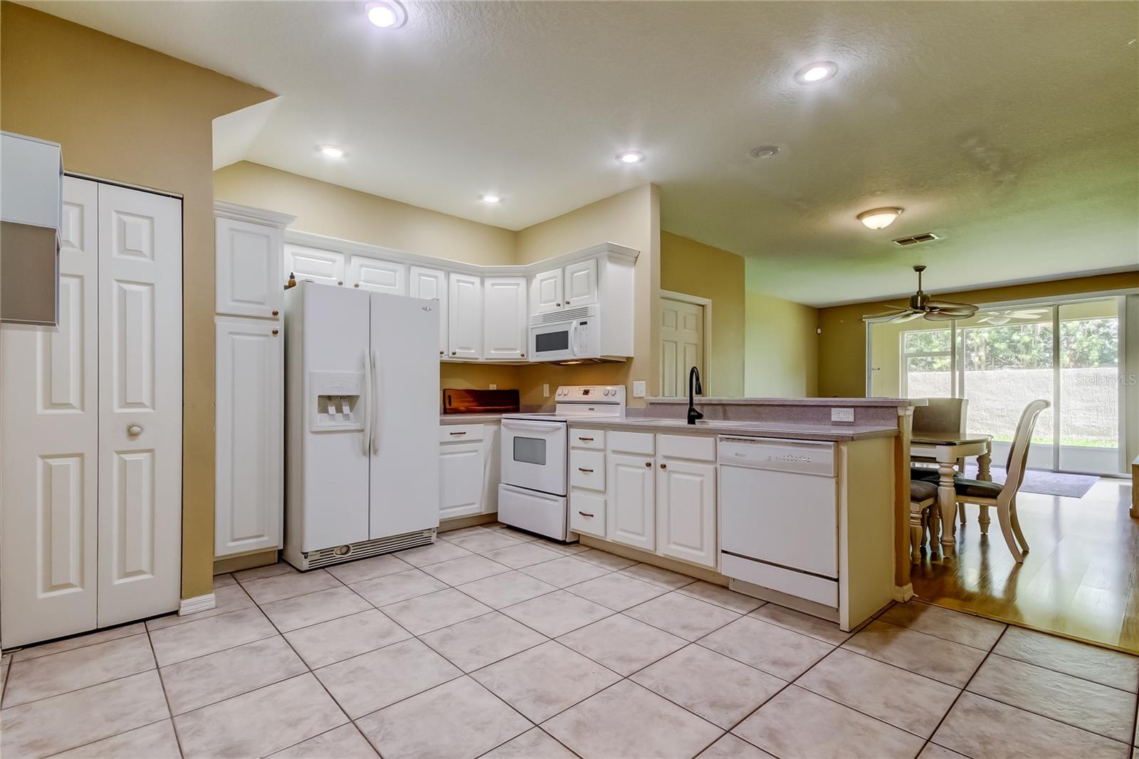 6407 SPRING OAK COURT