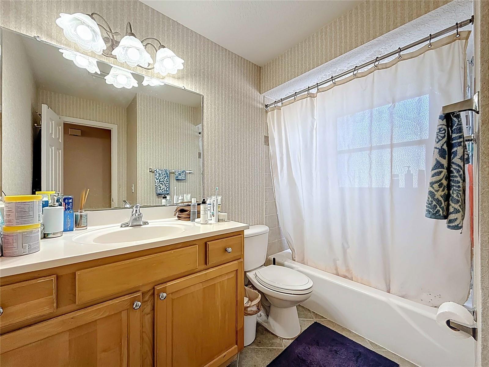 GOLFVIEW II CONDO - Residential