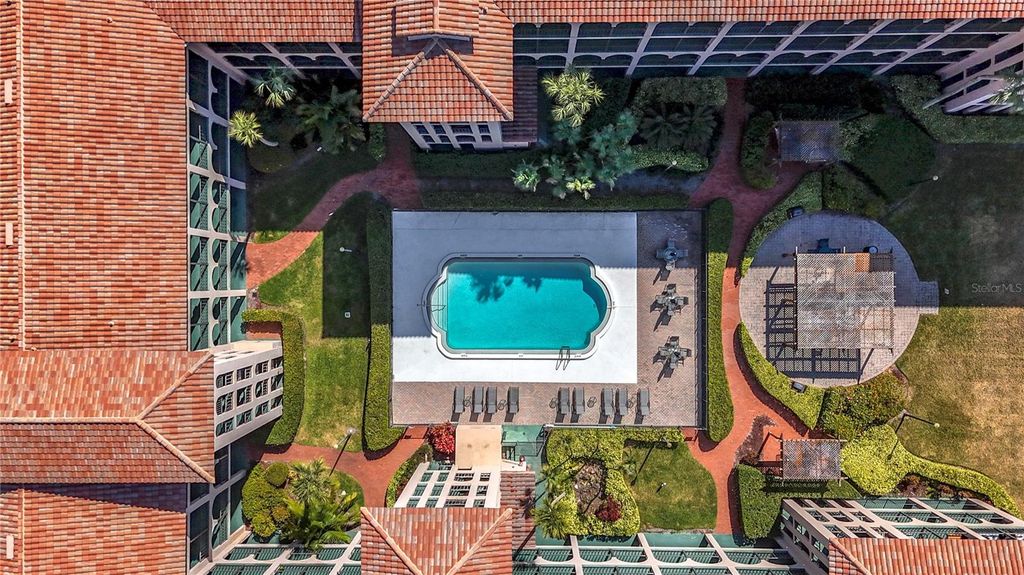 Photo of 6150 Gulfport Boulevard S #304, Gulfport, FL 33707 (MLS # O6387072)