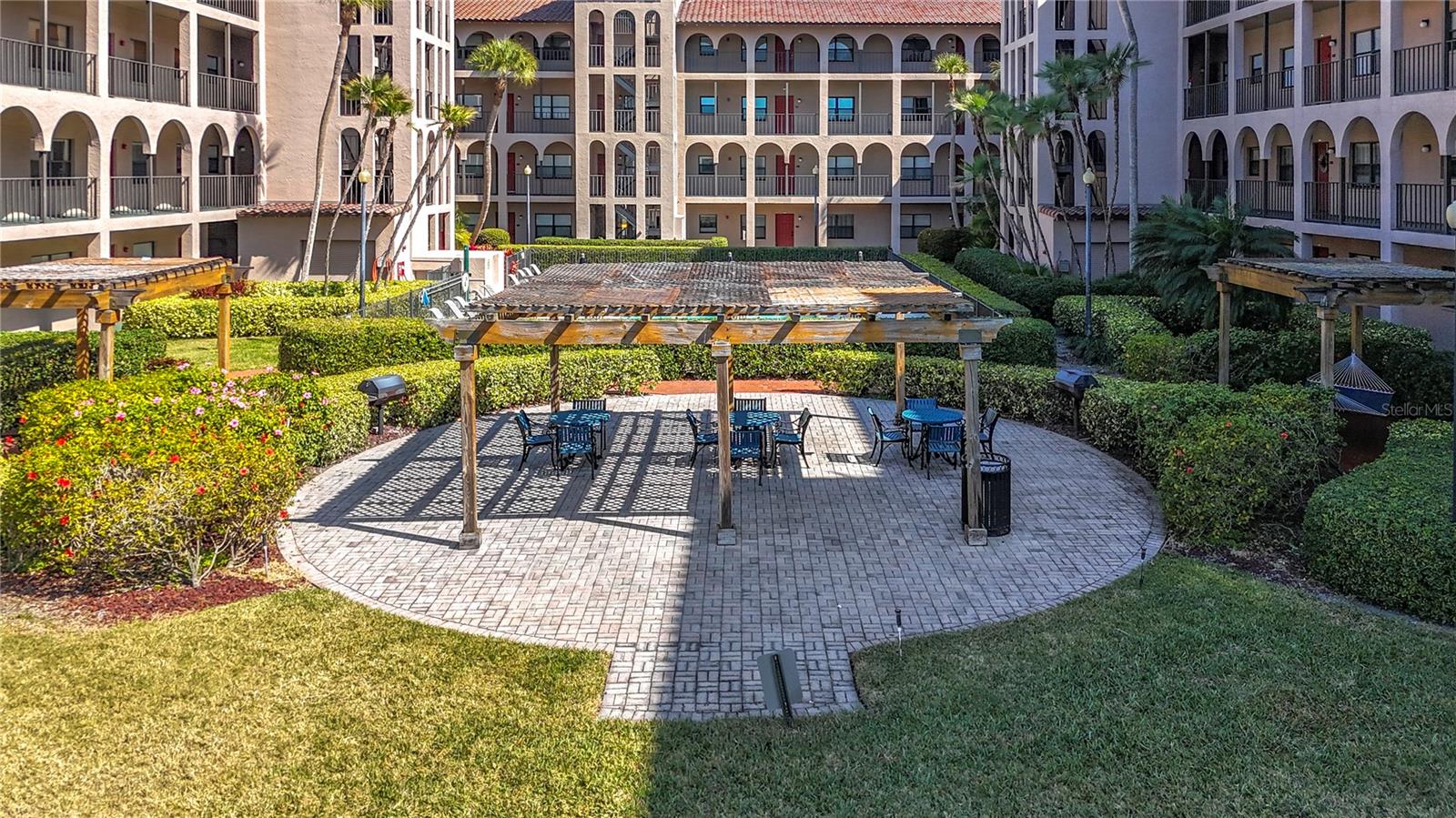 GOLFVIEW II CONDO - Residential