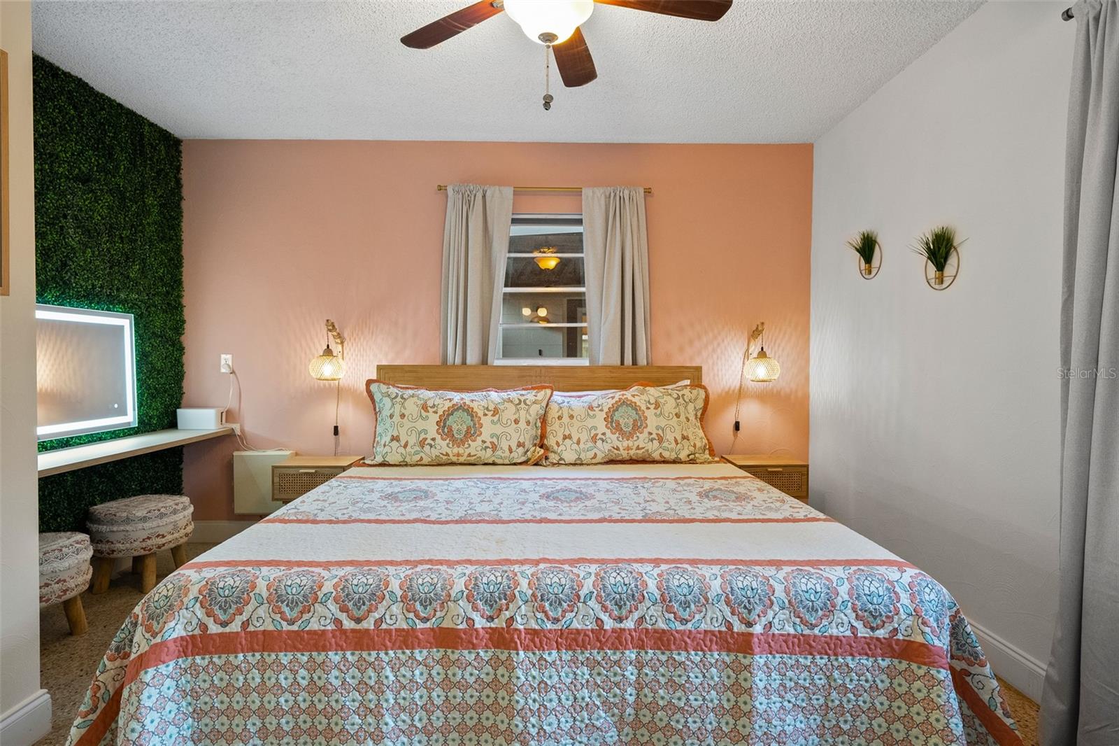 MEADOWBROOK - Residential