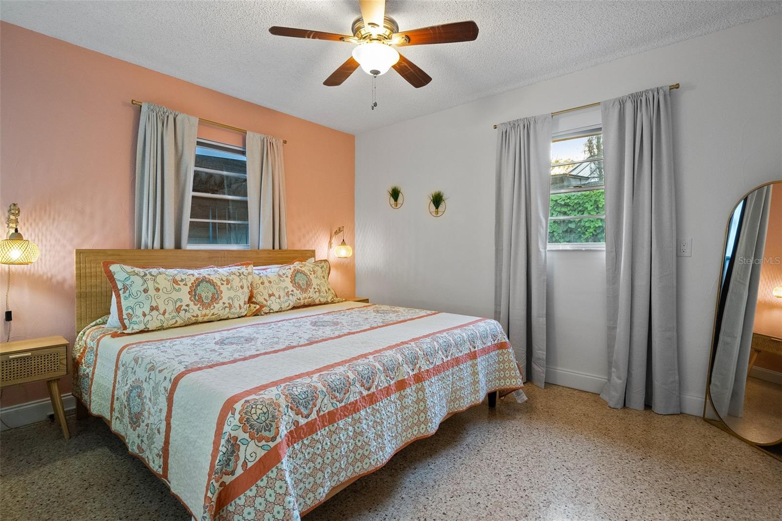 MEADOWBROOK - Residential