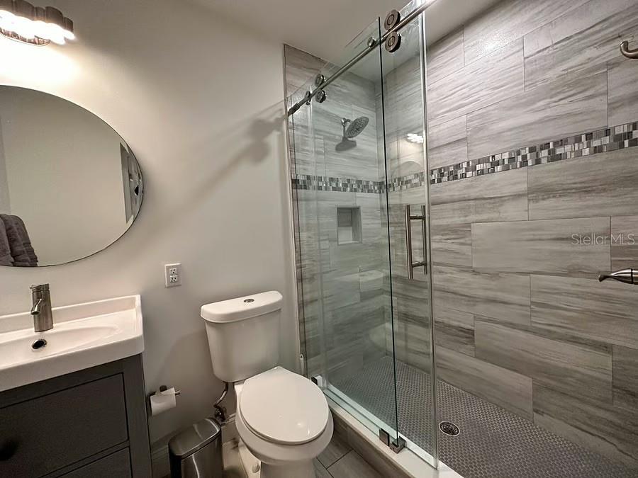 MEADOWBROOK - Residential