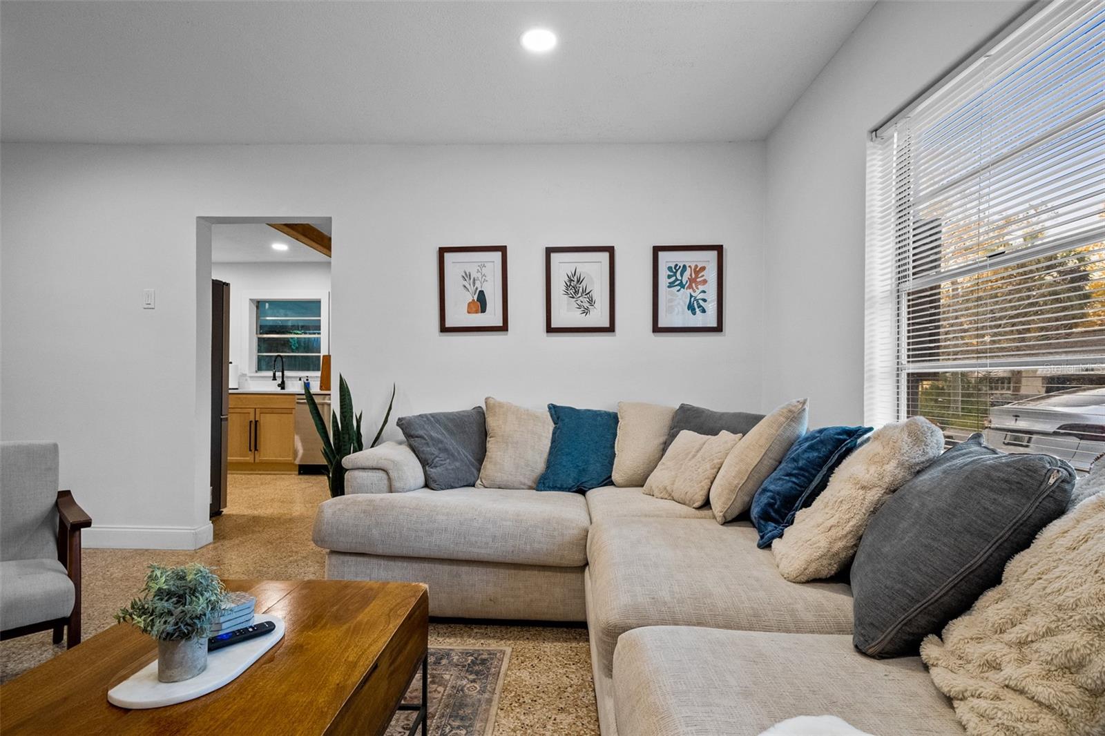 MEADOWBROOK - Residential