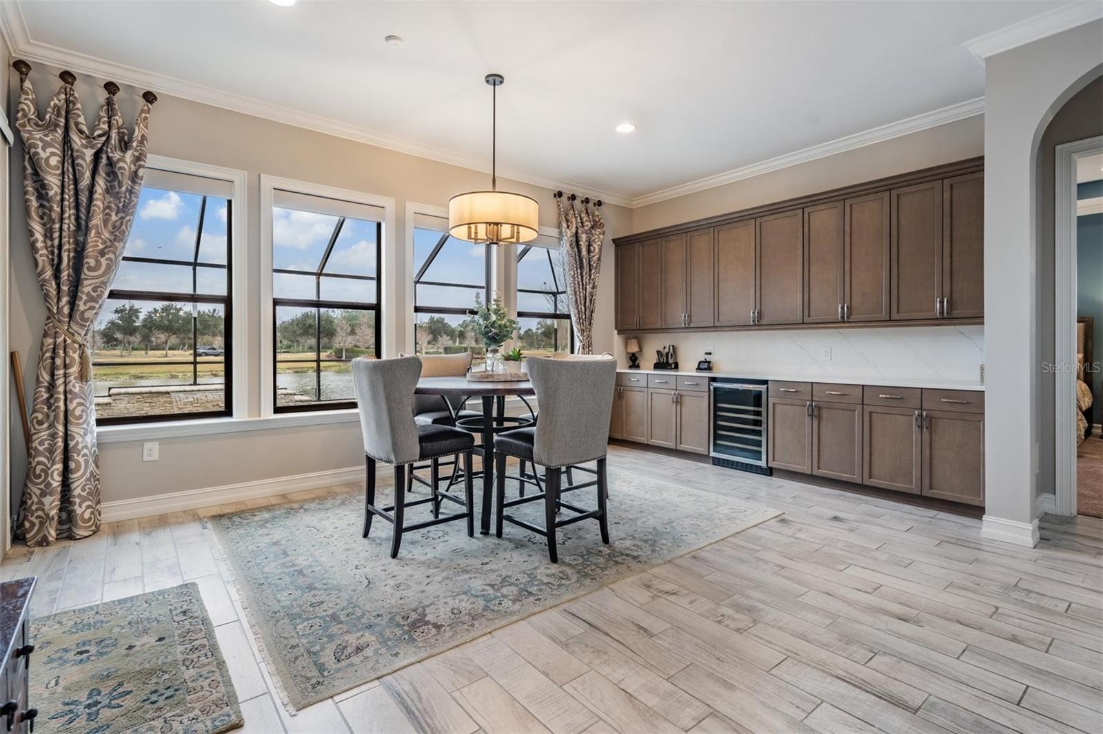 ESTANCIA - Residential