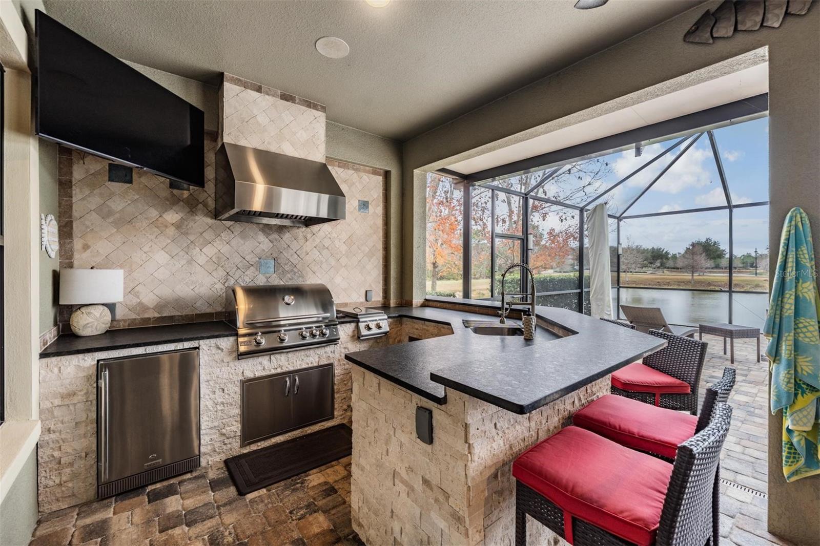 ESTANCIA - Residential