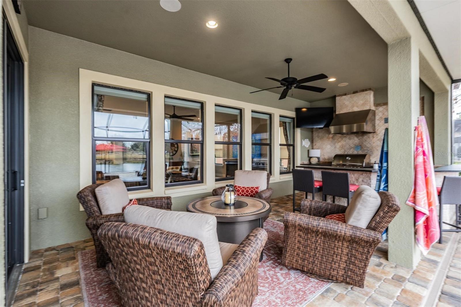 ESTANCIA - Residential