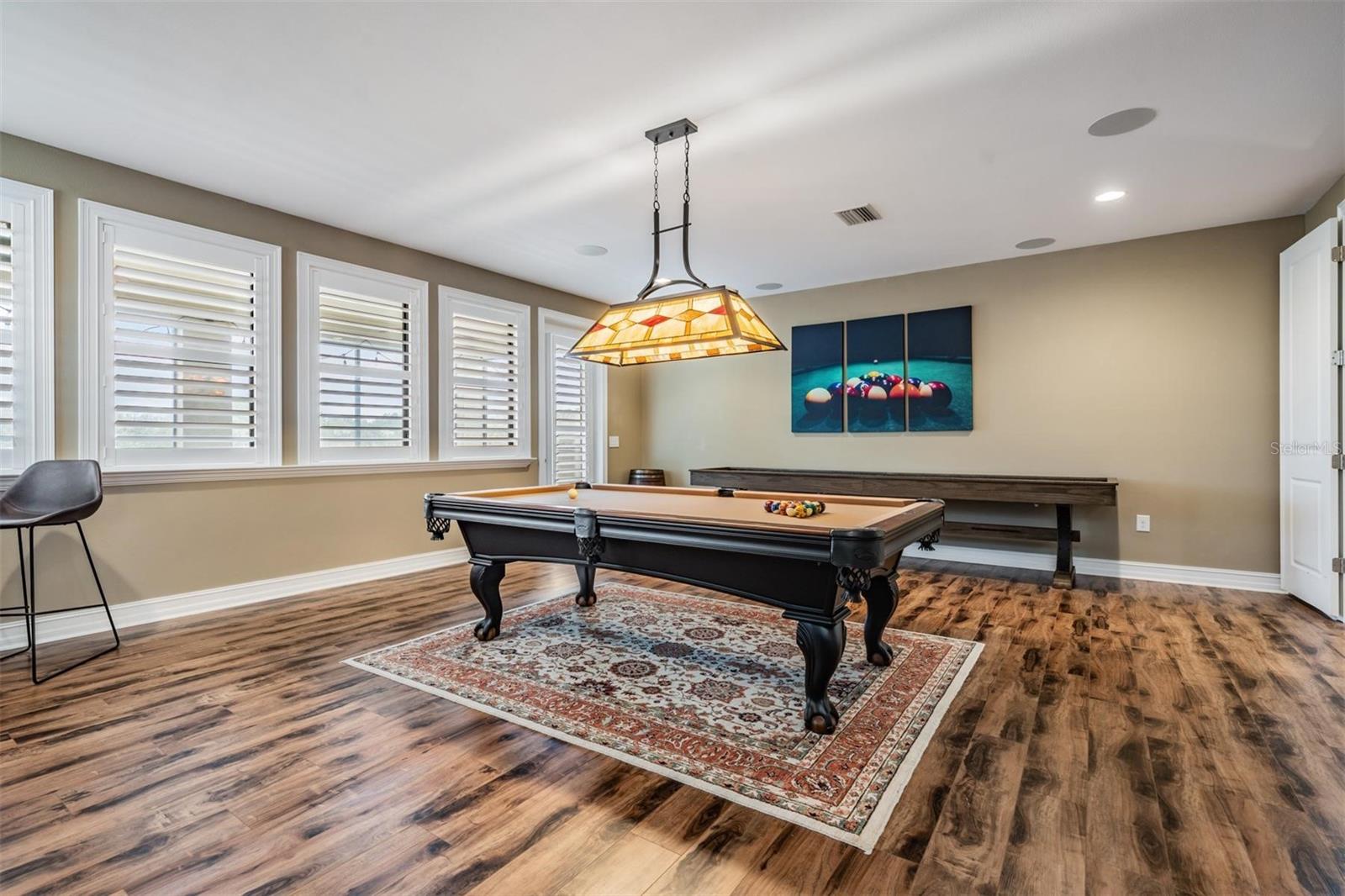 ESTANCIA - Residential