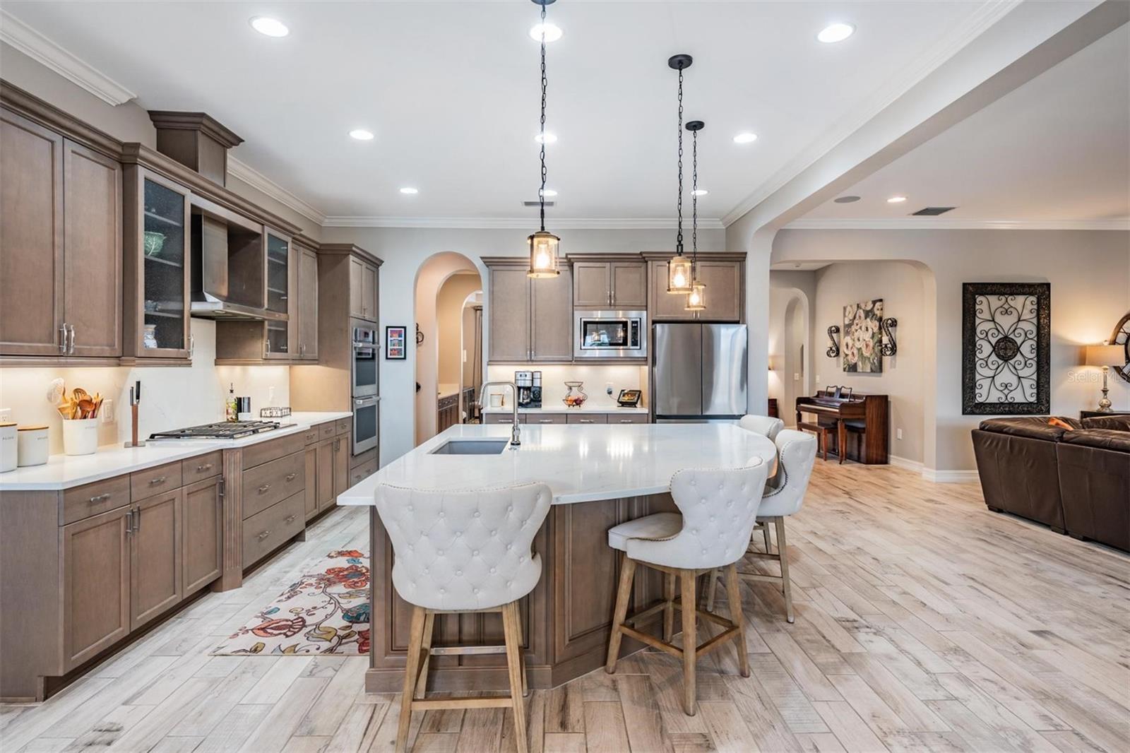 ESTANCIA - Residential