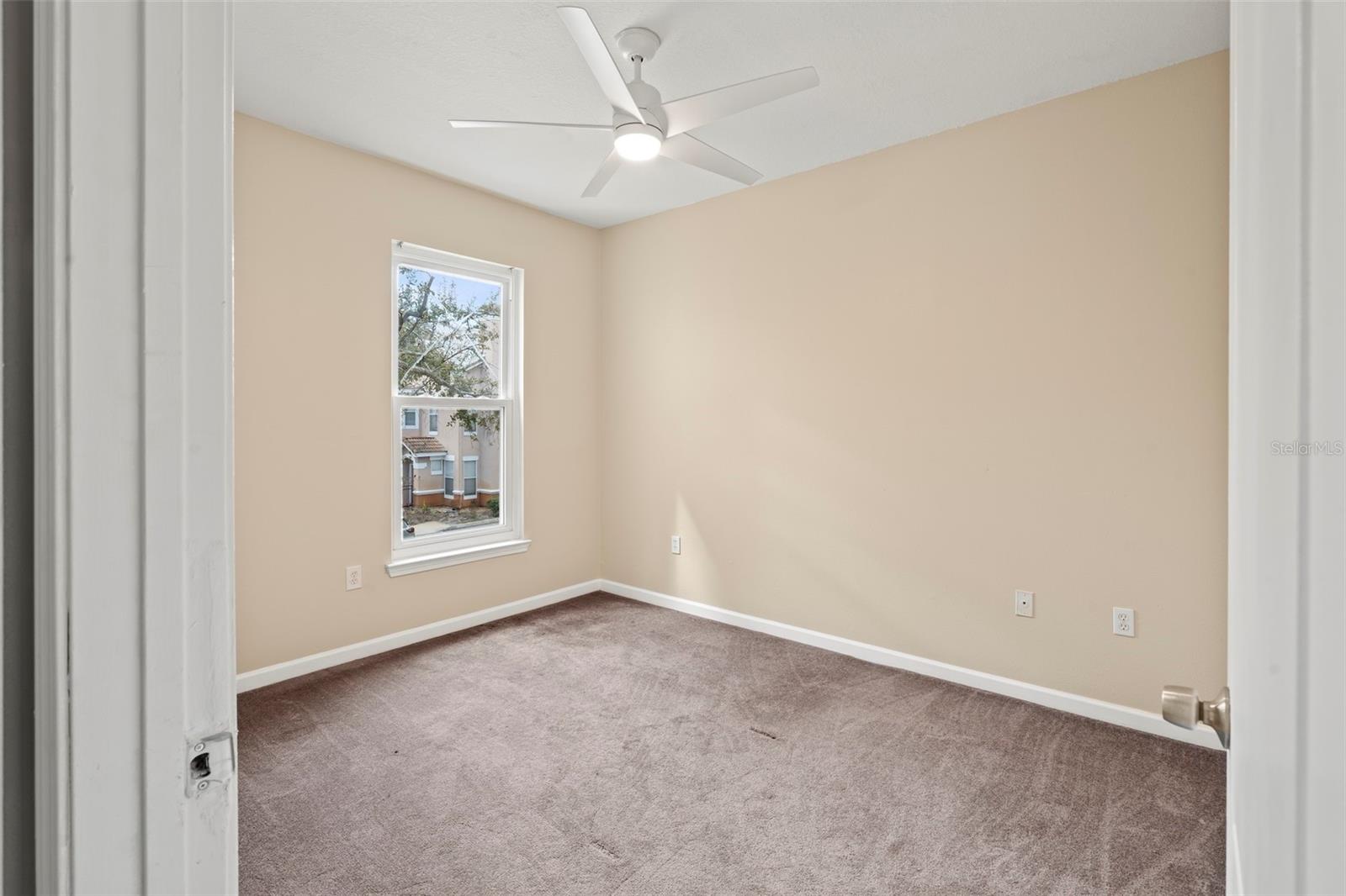 THE VILLAS CONDO - Residential