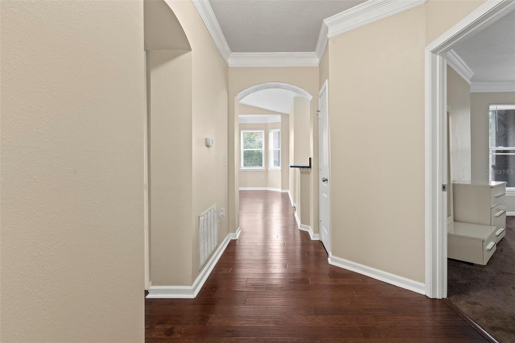 Photo of 10416 Villa View Circle #10416, Tampa, FL 33647 (MLS # TB8485701)