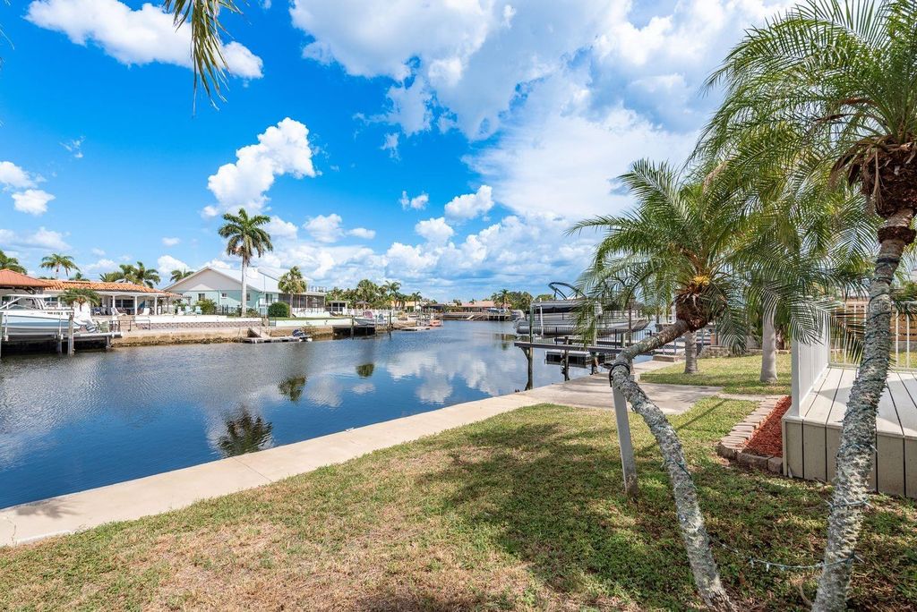 Photo of 5008 Glenn Drive, New Port Richey, FL 34652 (MLS # TB8400878)