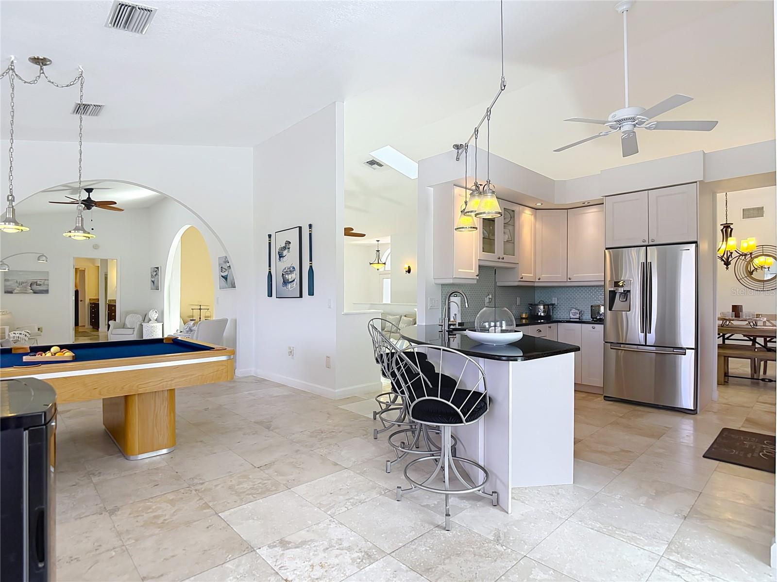 ROYAL HIGHLANDS - Residential