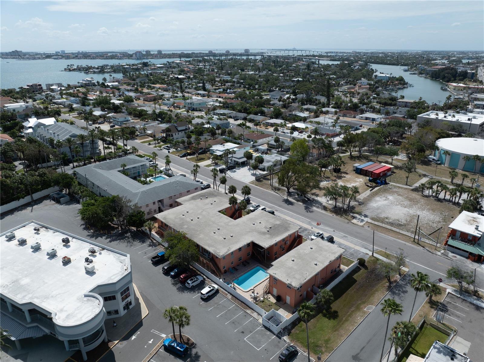 LIDO GARDENS CONDO - Residential