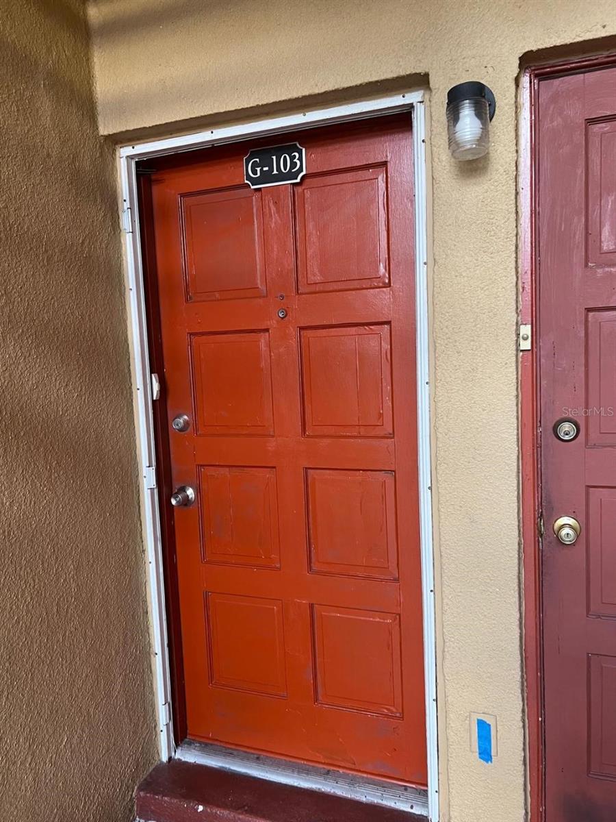 ASHWOOD CONDO - Residential