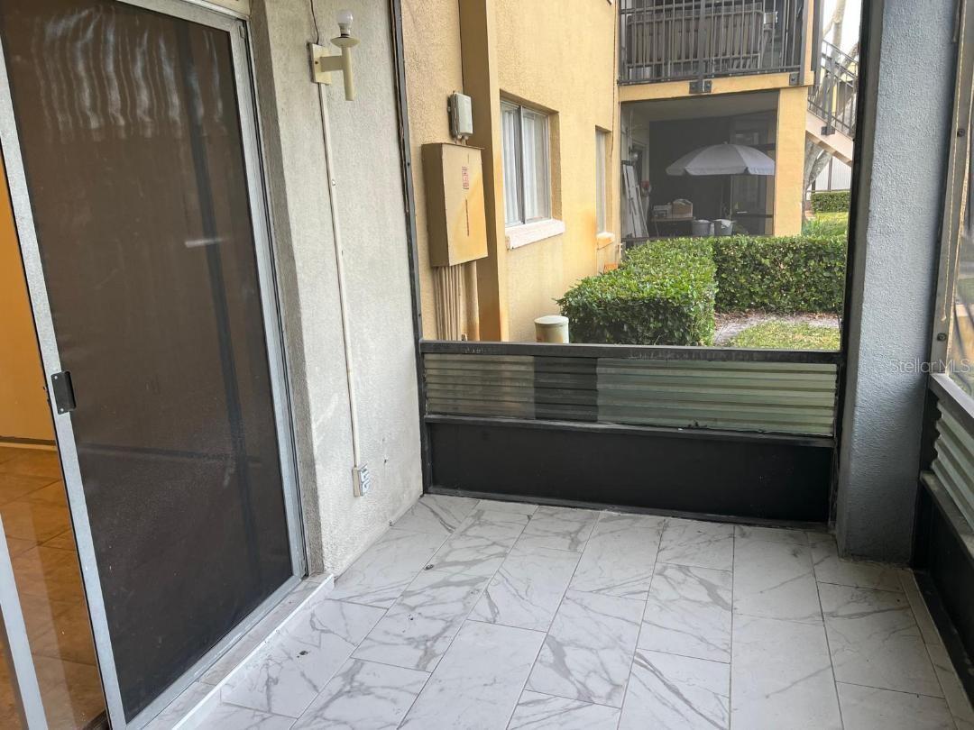 ASHWOOD CONDO - Residential